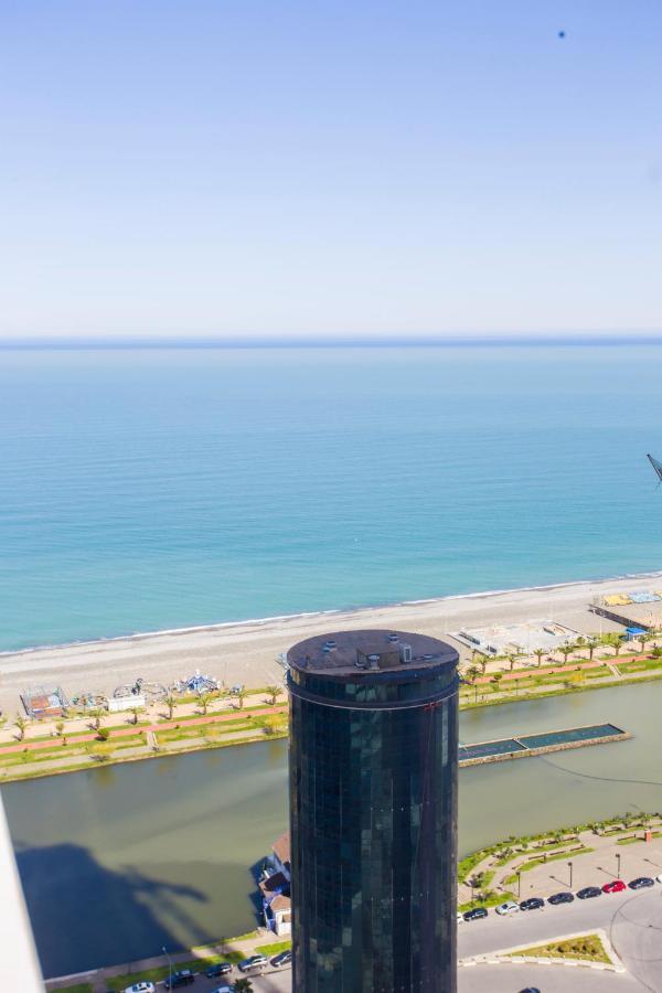 Сozy Apartment In Orbi City Batumi Exterior foto
